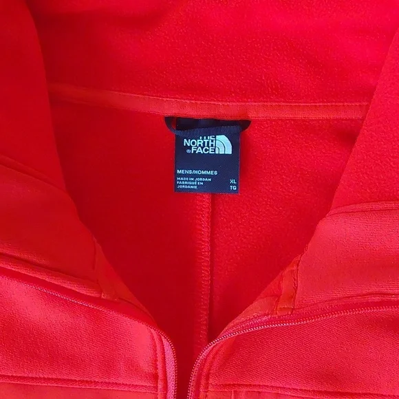 The North Face Red half-Zip Pullover - Picture 3 of 6